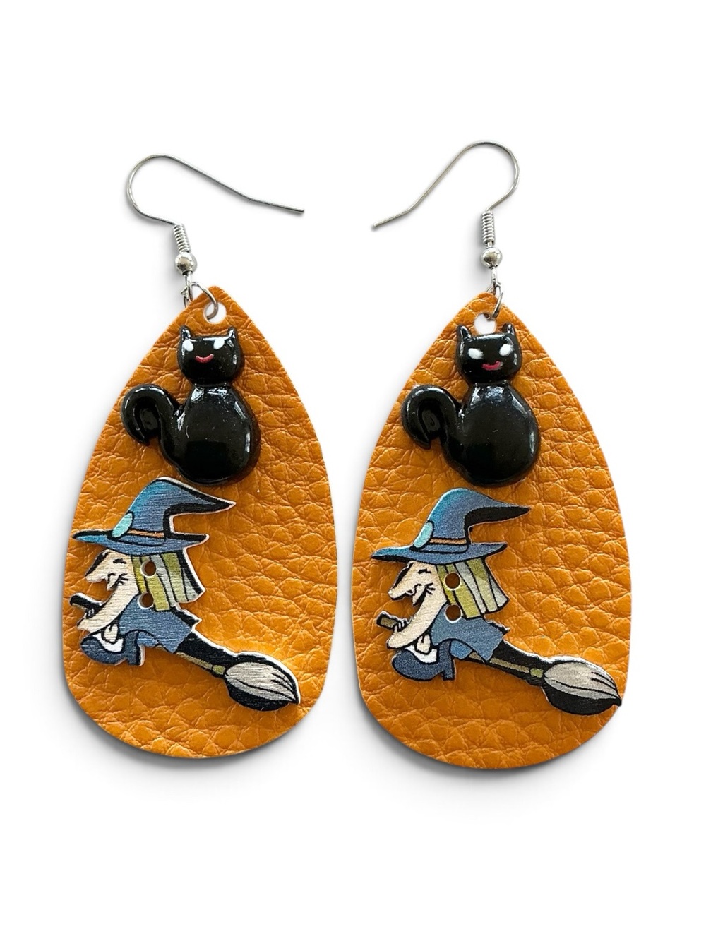 🆕 3D Witch and Black Cat Faux Leather Dangle Earrings